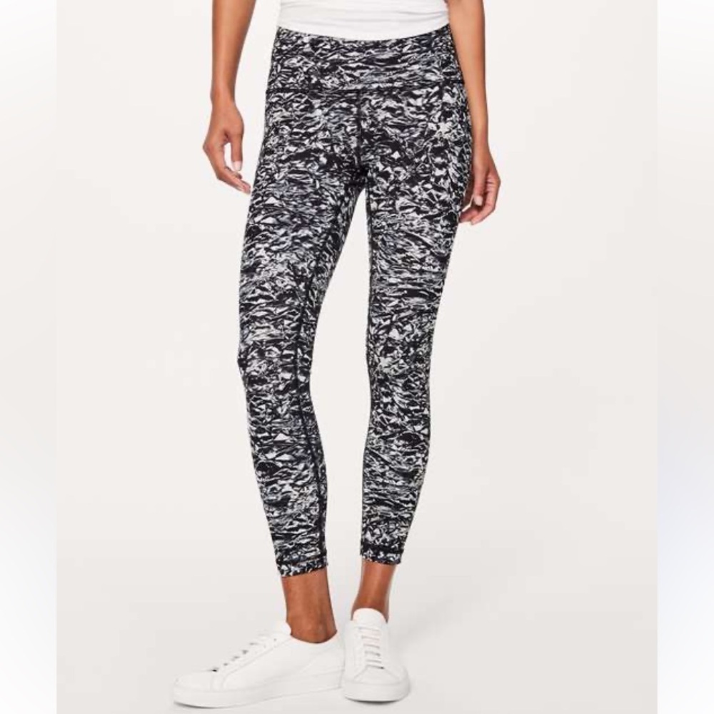 Lululemon lunar new year wunder under legging